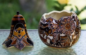 Mate Burilado: The Legacy of Pre-Inca Era and Peruvian Heritage Mate Burilado